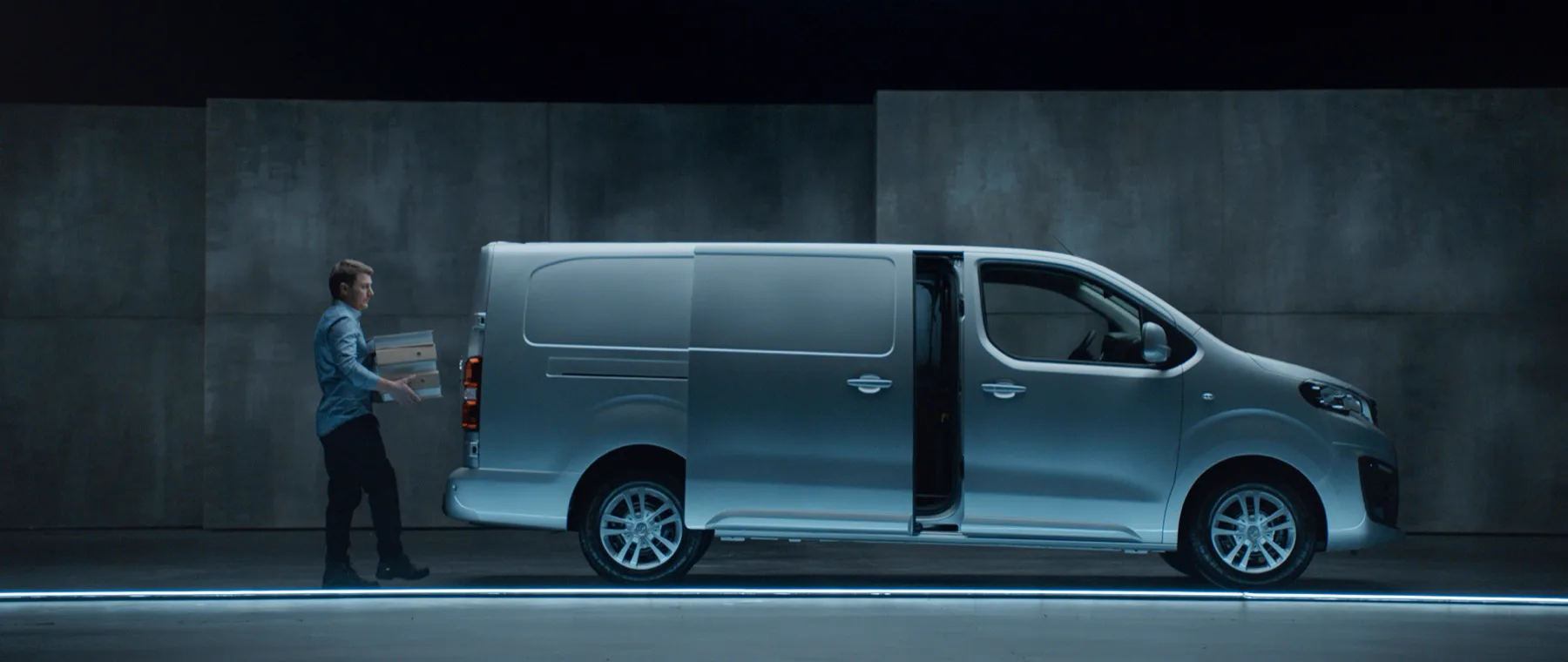 Peugeot Pro Range 4